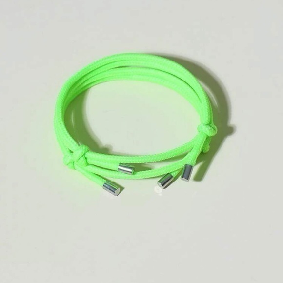 2 pcs Couple Glow In The Dark Bracelet Set Adjustable Luminous Stretch - Picture 5 of 8